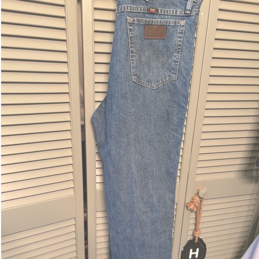 Wrangler Blue Straight Leg Jeans